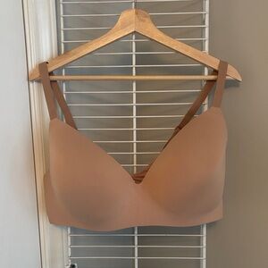 Victoria's Secret Nude Smooth T-Shirt Bra
